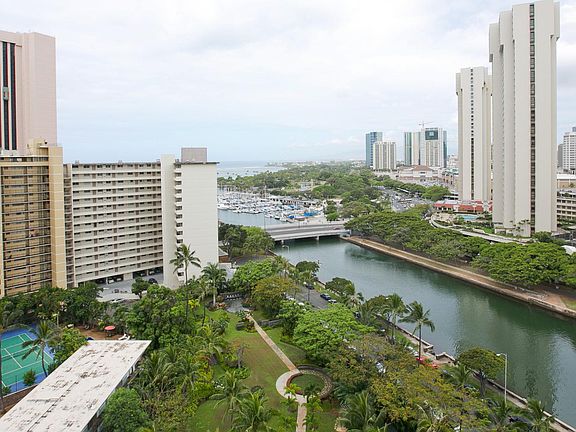 2nd image of 1551 Ala Wai Blvd APT 1604