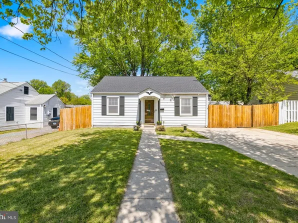 2715 Randolph Rd, Silver Spring, MD 20902