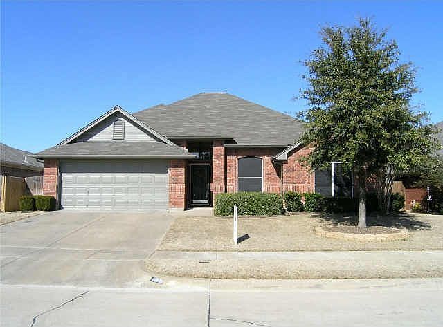 1st image of 703 High Eagle Dr