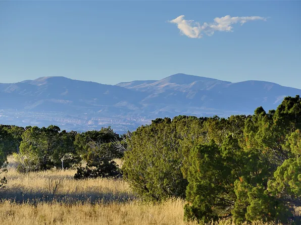 36 Picacho Peak Dr, Santa Fe, NM 87506