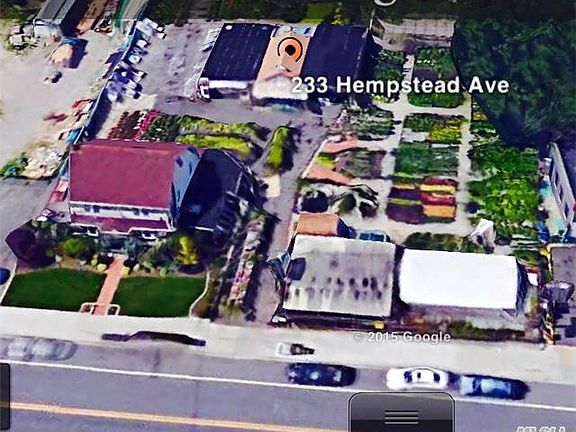 4th image of 233 Hempstead Ave
