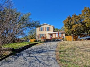 904 Western Hills Trl, Granbury, TX 76049