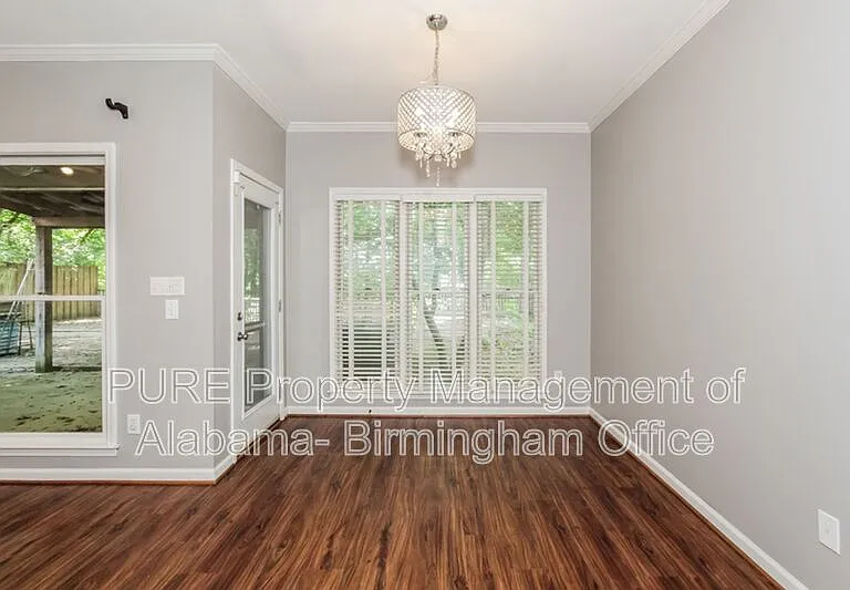 1135 Berwick Rd — Photo 6