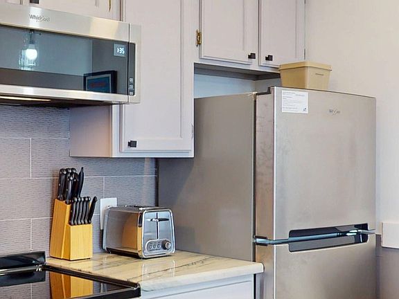 2nd image of 206 Rimfire Ldg