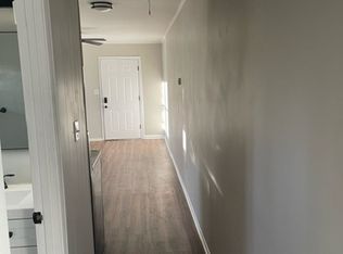 300 Brook Glenn Rd APT 35, Taylors, SC 29687