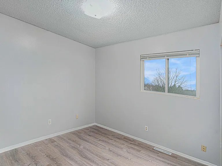 5955 Briarcliff Ln #C — Photo 11