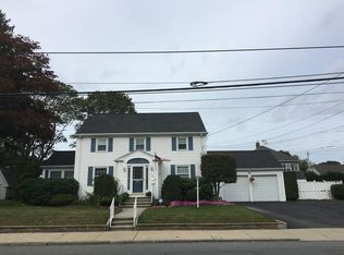 1276 Robeson St, Fall River, MA 02720