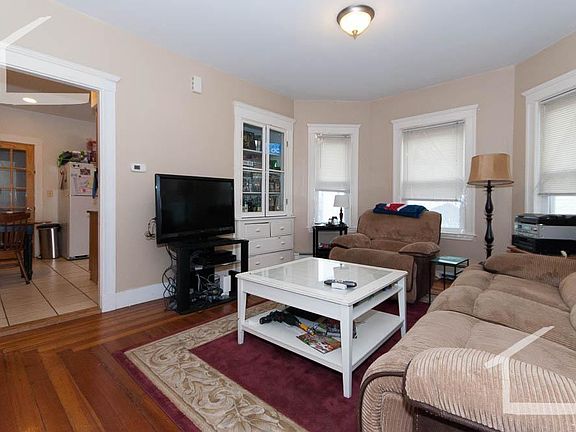 3rd image of 78 Chestnut Hill Ave #3