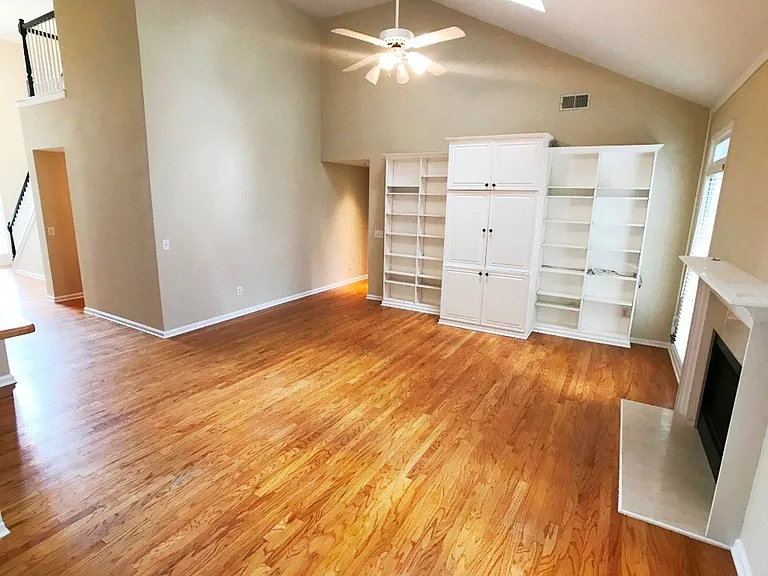 377 Fairbrook Cir NE — Photo 15