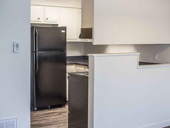 5th image of 111 W Park St #34deaa34e