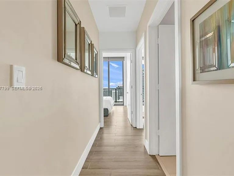 1300 S Miami Avenue Rd #Penthouse 5110 — Photo 35