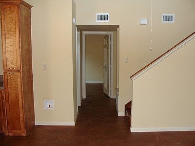 2nd image of 140 Meadow Park Cir #140