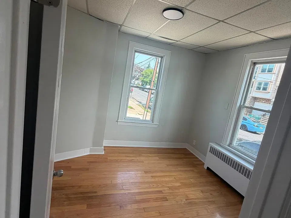 425-427 3rd Ave #5