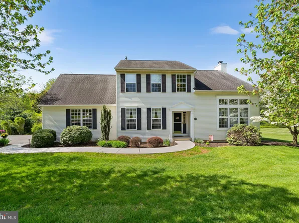 314 Willowbrooke Ln, Royersford, PA 19468