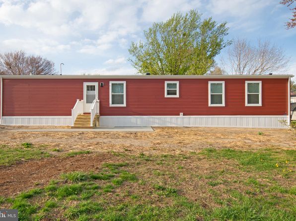 161 Carnation Dr #76
