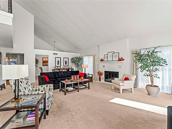 4th image of 147 Jonathan Dr