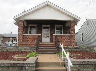 8731 Brenda Ave, Saint Louis, MO 63123