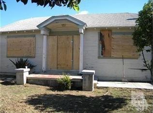1166 N Ventura Ave, Ventura, CA 93001
