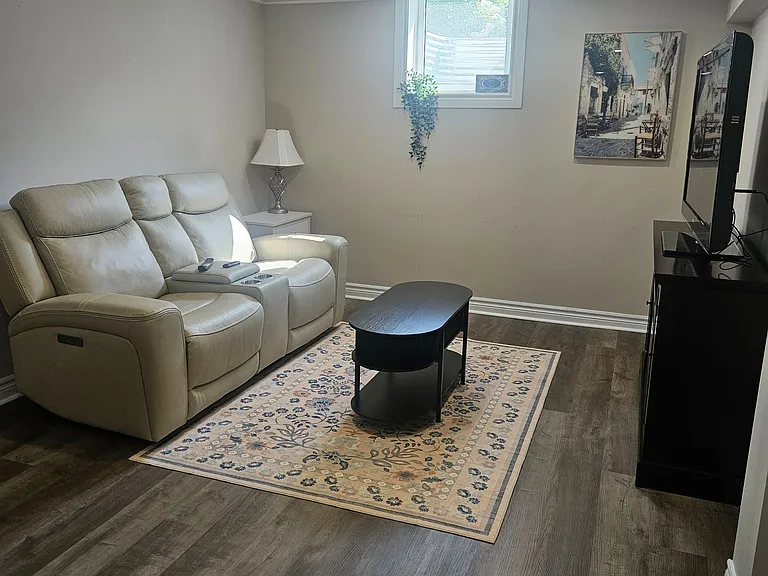 32 Miles Dr #BASEMENT — Photo 5