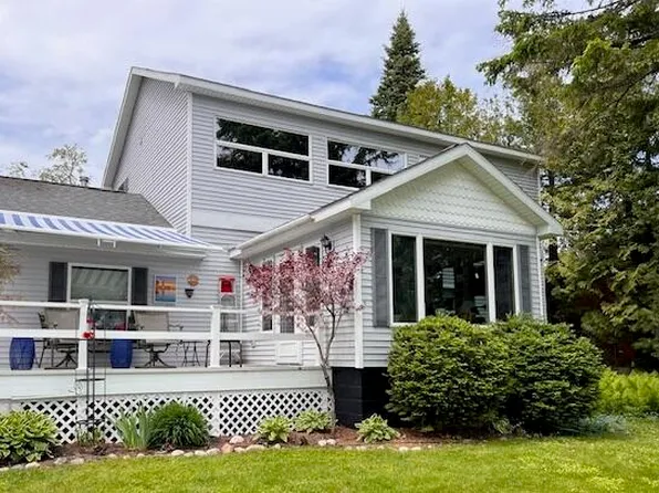 6144 Silver Beach Rd, Cheboygan, MI 49721