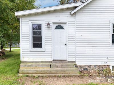 4775 Maple St, Coral, MI, 49322