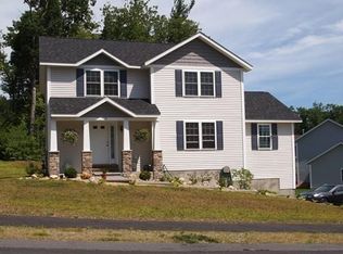 1 Goulding Rd, Sterling, MA 01564