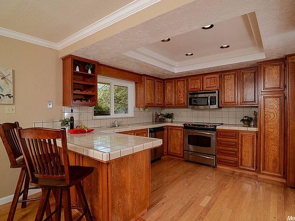 4th image of 4608 Oxbow Dr