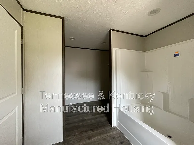 108 Cumberland Ln — Photo 7
