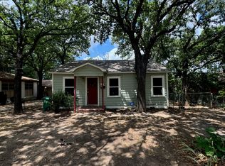 2713 N Locust St, Denton, TX 76209
