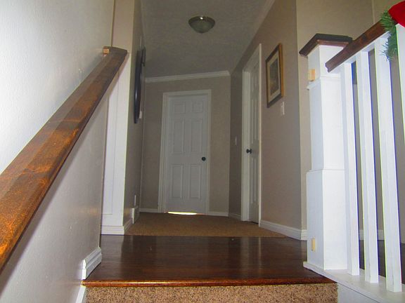 Hall to main bath and master