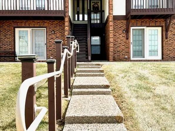 1310 Swifts Hwy APT D201, Jefferson City, MO 65109