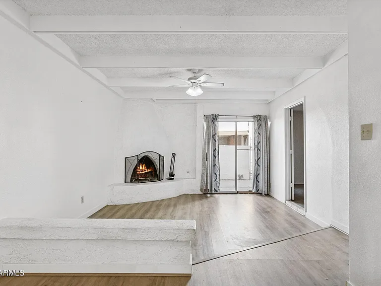 3224 S El Camino Dr — Photo 3