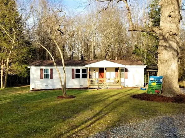 14700 Lodore Rd, Amelia Court House, VA 23002