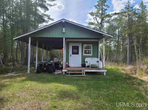 30440 I Rd, Bark River, MI 49807