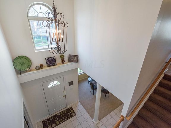 4th image of 814 Tree Bend Dr