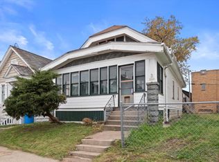 1535 S 15th Pl, Milwaukee, WI 53204