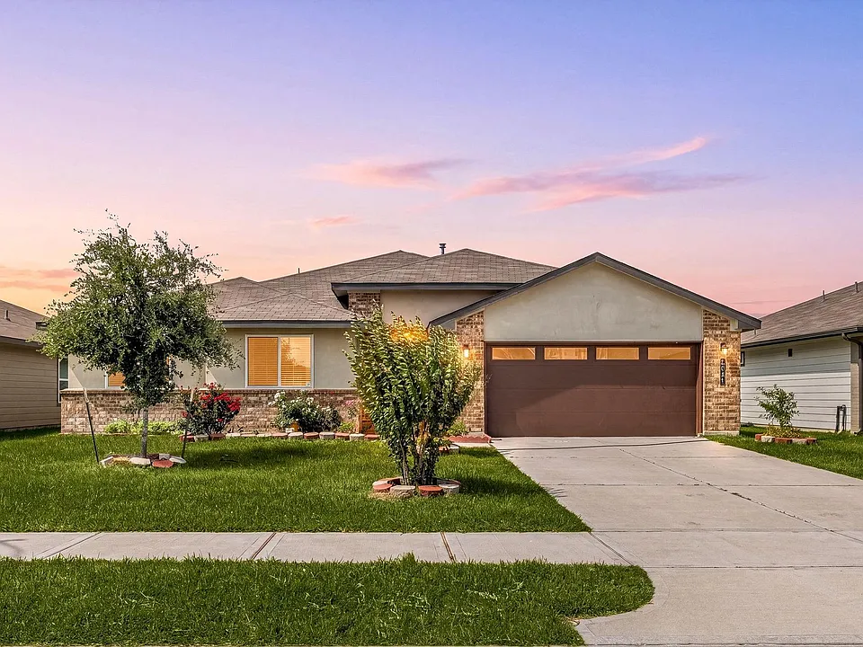 6931 Dell Vista Dr