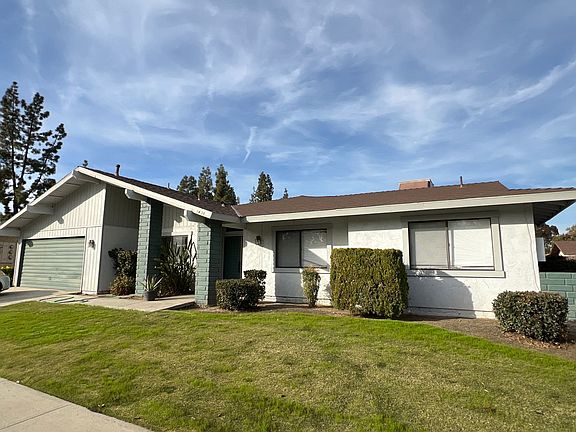 2nd image of 7404 Stockdale Hwy #4