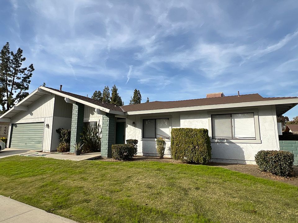 1st image of 7404 Stockdale Hwy #4