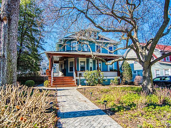 2nd image of 400 Bard Ave