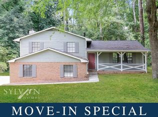 7592 Carlisle Dr, Jonesboro, GA 30236