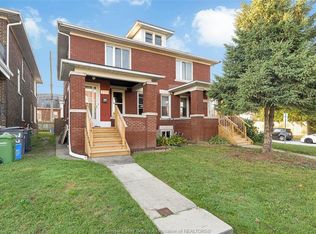 715 Giles Blvd E #707, Windsor, ON N9A 4E5