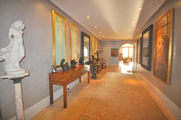 Sold by Carol E Levy | media 32