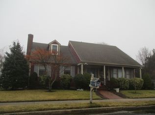 614 Kingsley Dr, Ventnor, NJ 08406