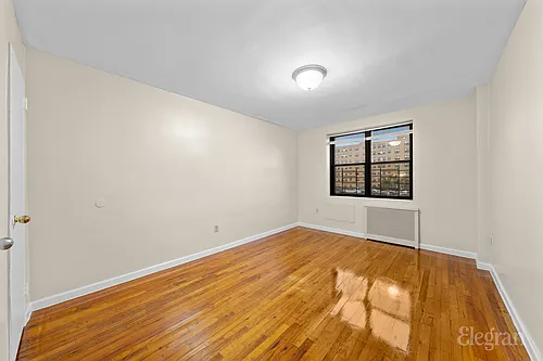 14 Elk Street Photo 1