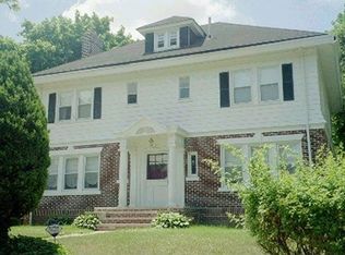 22 Goldsmith Ave, Newark, NJ 07112