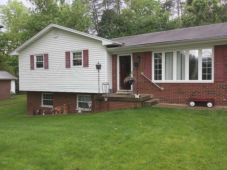 1st image of 365 Martin Dr
