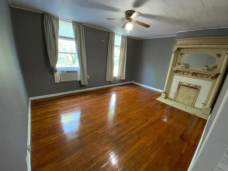 323 Orange St #3 — Photo 6