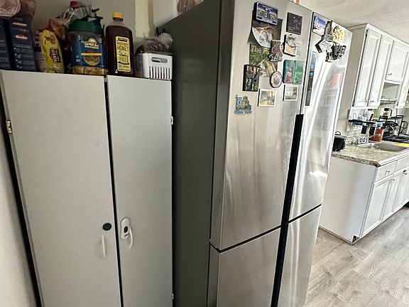 5th image of 12 Kelley Ct #2