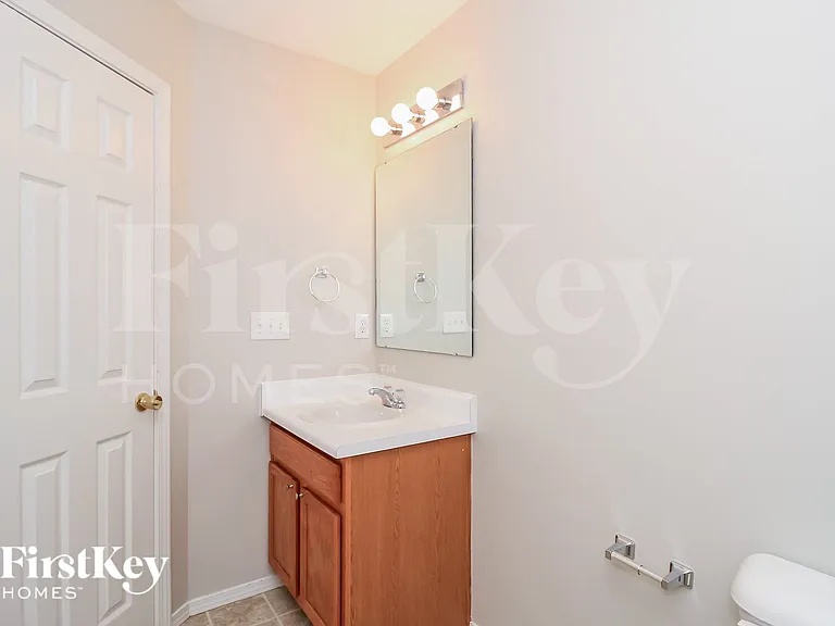 5367 Liberty Hall Cir — Photo 12